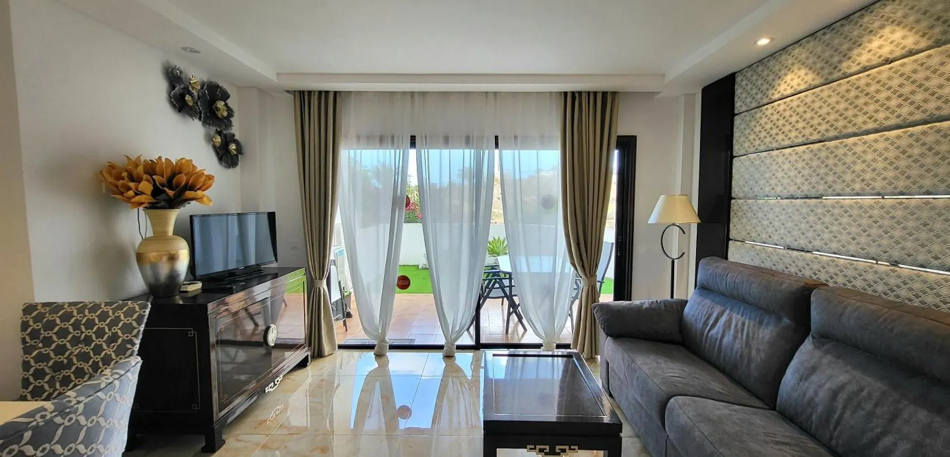 Nice Apartment, Friendly Complex In Tenerife South San Miguel de Abona